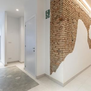 Room Close To City Centre