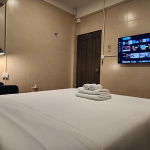 Lo-Ha Guest House, Contactless Check-In